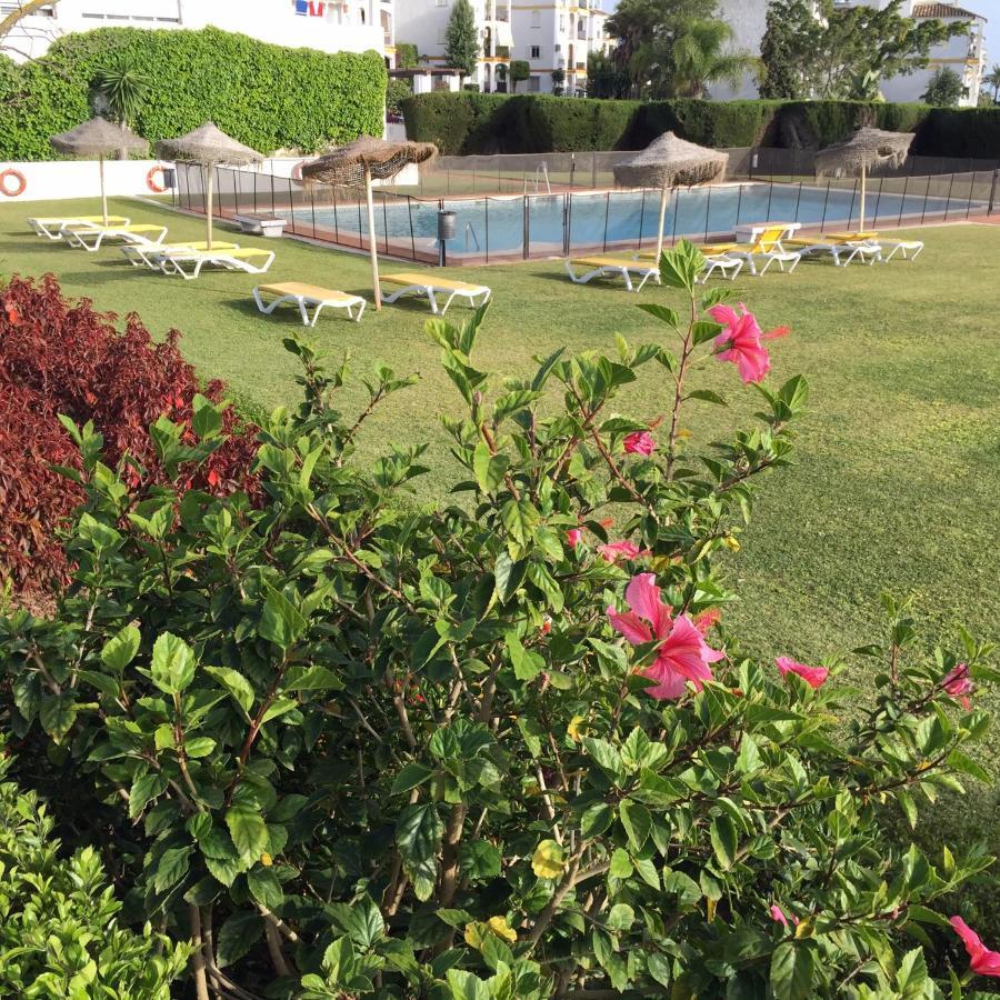 Estudio A 10 Minutos Del Puerto Banus Estepona Esterno foto